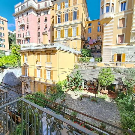 L'Alcova B&B, A Due Passi Dal Centro Genoa Ngoại thất bức ảnh