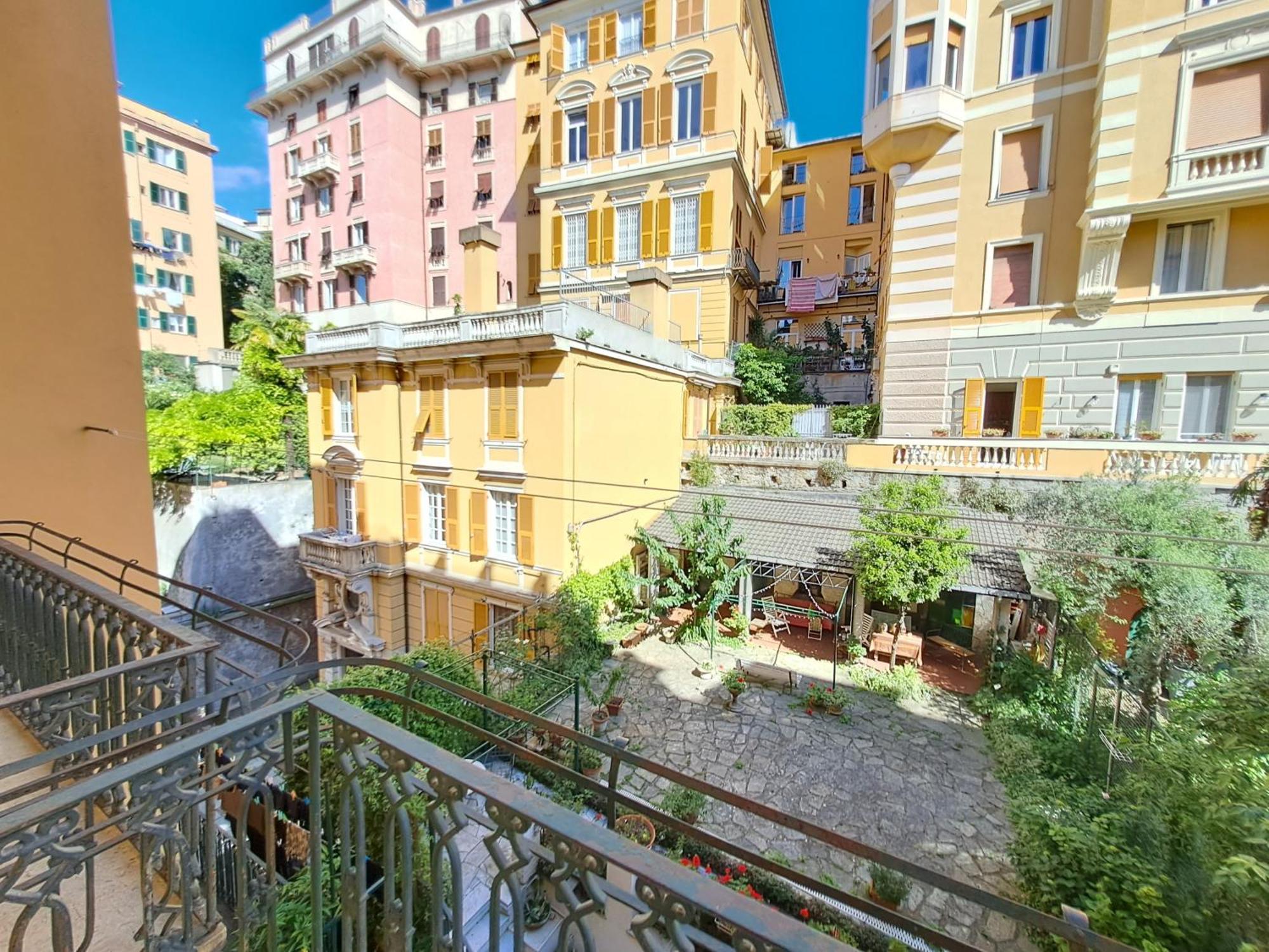 L'Alcova B&B, A Due Passi Dal Centro Genoa Ngoại thất bức ảnh